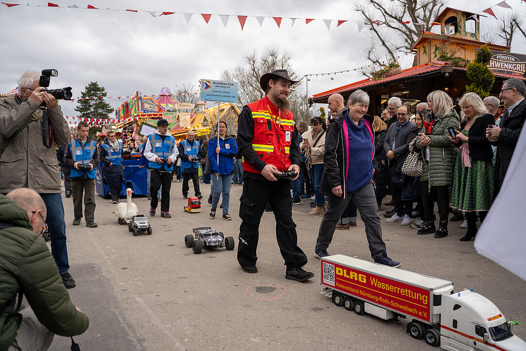 Mehr als 150 Buden und Attraktionen!