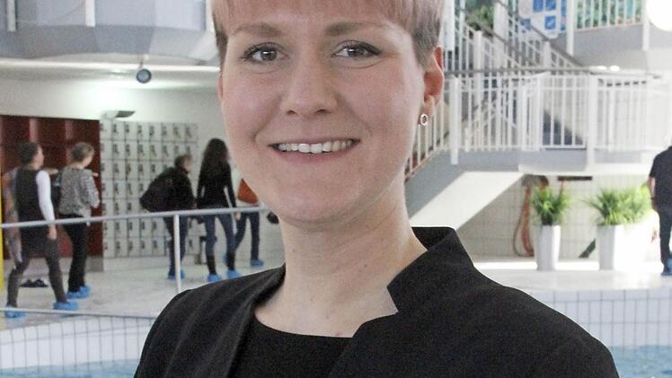 Schirmherrin Teresa Bloch unterstützt die Seepferdchen-Aktion.  Foto: mb