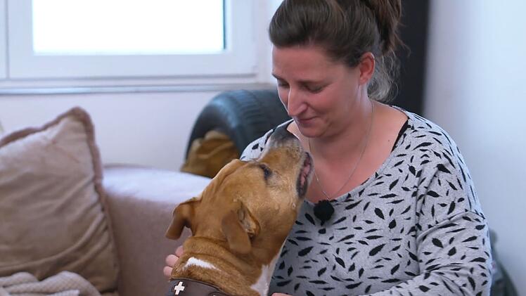 Franciska will dem Hunde-Opa eine neue Chance geben.