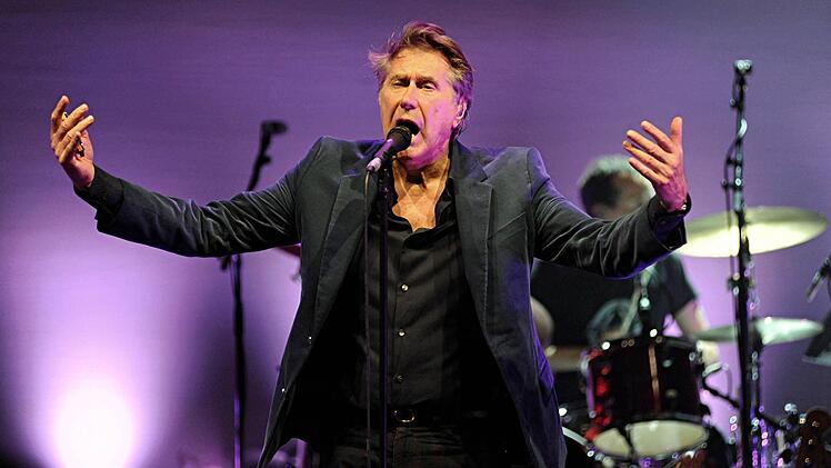 Bryan Ferry in NürnbergFotos: Helmut Ölschlegel