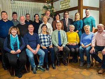 Die Kandidaten der &Uuml;FWG/SPD Langensendelbach-Br&auml;uningshof Foto: privat