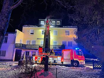 Brand in Hofer Dachgeschosswohnung