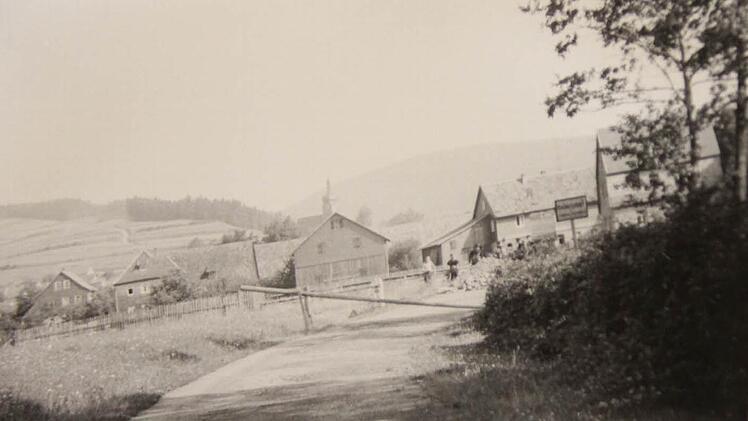 Im Juni 1952 gab es noch keine unüberwindbaren Sperranlagen bei Heinersdorf. Foto: Archiv Heinlein