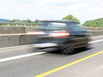 Wenn in der Großbaustelle auf der A73 zwischen Breitengüßbach und Zapfendorf ein Unfall passiert, haben die Einsatzkräfte einen Plan für die Rettung. Foto: Dominic Buckreus