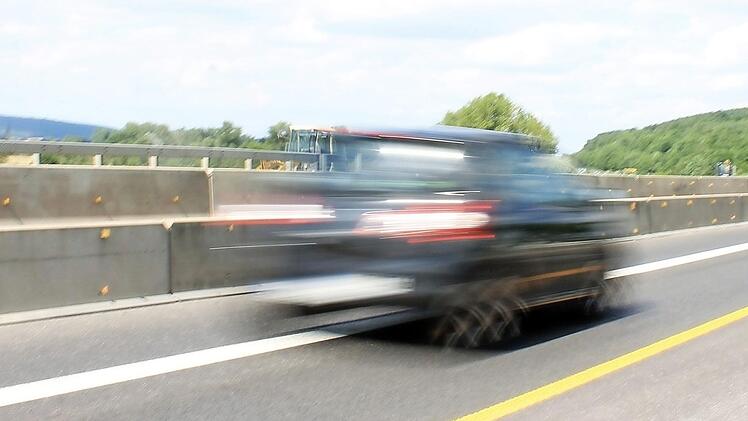 Wenn in der Großbaustelle auf der A73 zwischen Breitengüßbach und Zapfendorf ein Unfall passiert, haben die Einsatzkräfte einen Plan für die Rettung. Foto: Dominic Buckreus