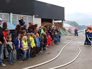 Andrang herrschte auf dem Gelände der Feuerwehr Adelsdorf bei ihrem Tag der offenen Tür. Fotos: Johanna Blum