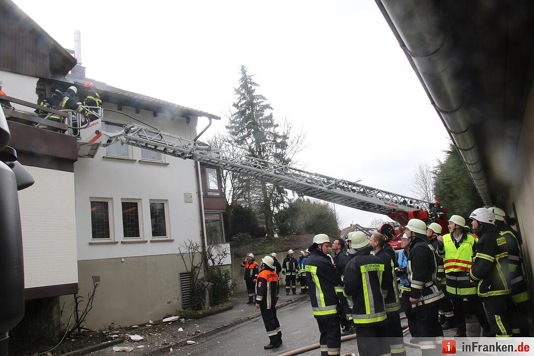 Schwelbrand in Gasthof in Großheirath