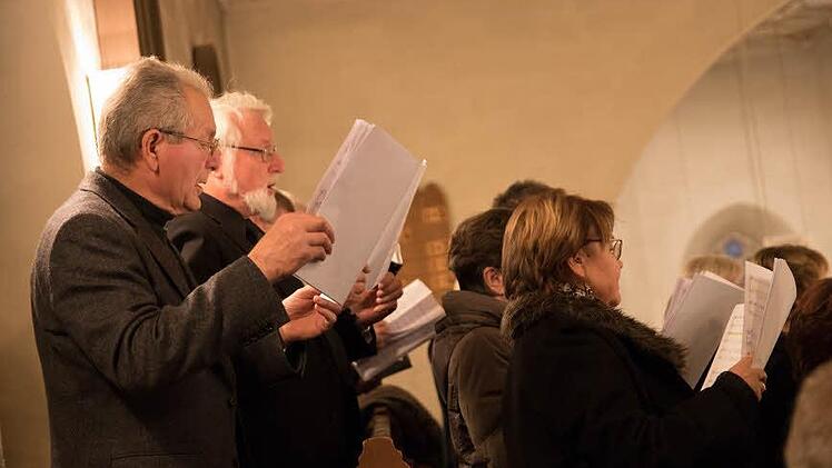 Szenen vom Neujahrskonzert in der Christuskirche mit Dekanatskantor Marius Popp Foto: Mariell Dörrschmidt