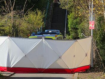 Mann stirbt nach Polizeisch&uuml;ssen bei Verfolgungsfahrt