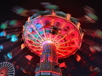 Würzburger Frühjahrsvolksfest 2025 startet bald: Programm, Fahrgeschäfte & Co.