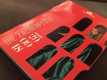 Mozarts Oper "die Zauberflöte" eröffnete als Neuinszenierung die Spielzeit 2018/2019 am Landestheater.