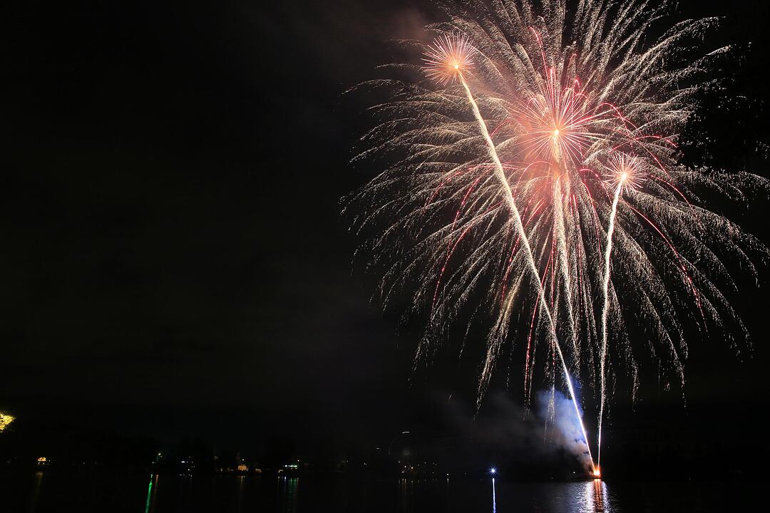 Feuerwerk Volksfest Nürnberg