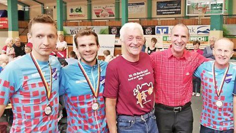 Andreas Krenz, Daniel G&ouml;tz, der ehemalige Biathlon-Erfolgstrainer Frank Ullrich, Michael Wolter und Frank Elsner