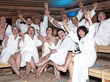 Eine frivol-lustige Komödie mit dem Titel „Der Sauna-Gigolo“ verspricht der Dreiakter der Theatergruppe „No etza fei – Bühne frei“ aus Wolfsdorf zu werden.&#160;&#160;
