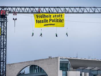 Greenpeace-Aktion am Kanzleramt