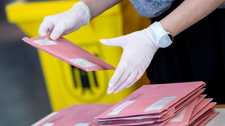 Bei der Stichwahl am 29. März kann nur die Briefwahl vorgenommen werden. Symbolbild: Archiv