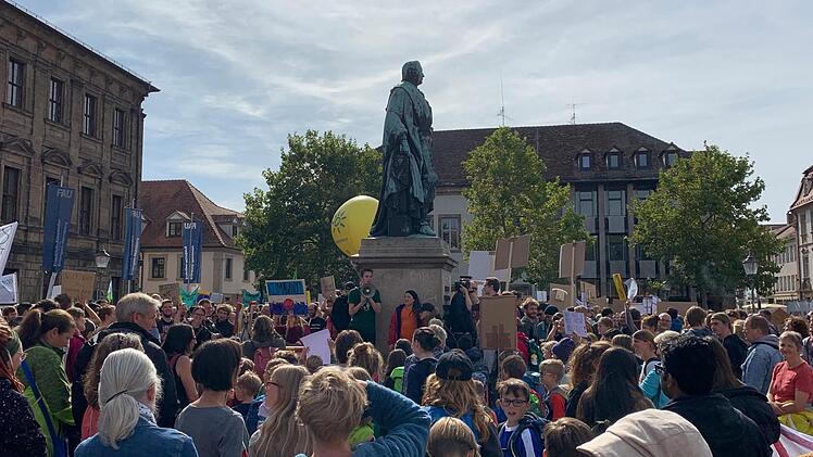 Eindrücke vom Klimastreik in Erlangen     Foto: Isabel Gaschler