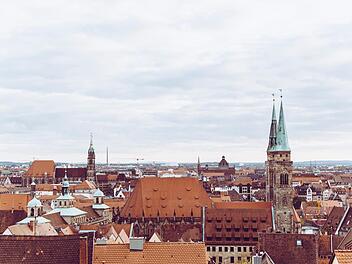 Am Freitagmorgen (26. Februar 2021) meldete das Robert Koch-Institut schockierende Inzidenzen f&uuml;r weite Teile Frankens.