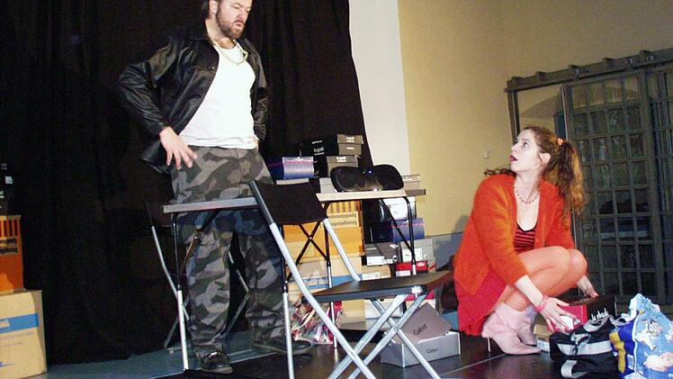 Die Pläne von Manni und Chantal gehen nicht nur einmal schief. Foto: Gerda Völk