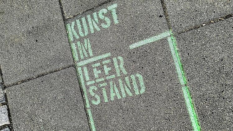 Hinter der Aktion "Kunst im Leerstand" steht die Projektgruppe Stadtmacher.Foto: Jochen Berger