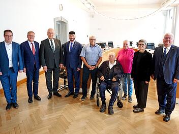 Ankerzentrum Bamberg: Herrmann sieht "keine bezahlbare Alternative"