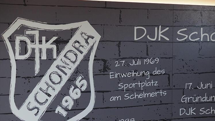 Die neu hergerichtete Umkleidekabine der DJK Schondra.Jürgen Schmitt