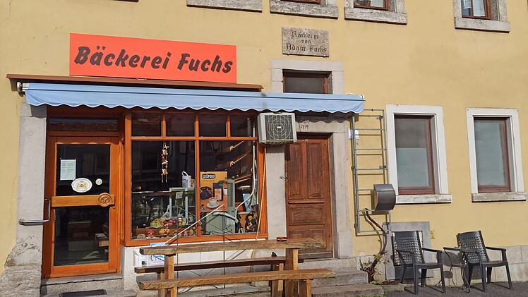 Winterhausen: Bäckerei Fuchs öffnet nach monatelanger Schließung wieder - "harter Prozess"