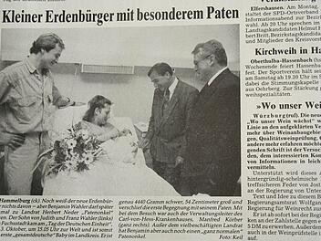 Die Zeitung berichtete vor 25 Jahren über die Geburt. Foto: Paul Ziegler