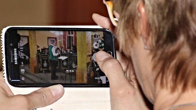 Live-Mitschnitt von Ute Klee.