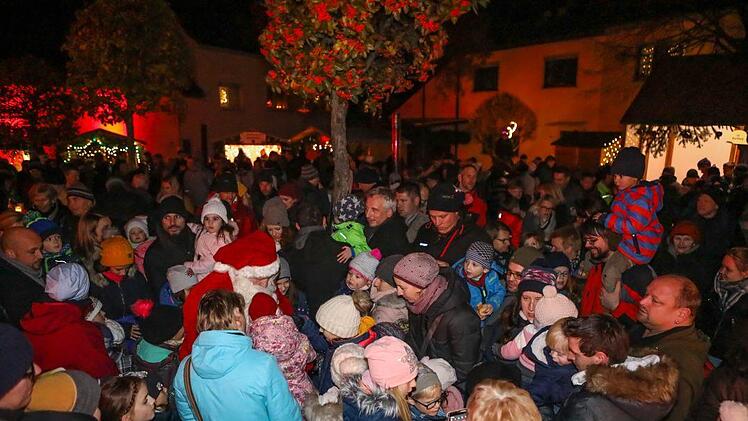 Beim Bischberger WeihnachtsmarktFoto: Barbara Herbst
