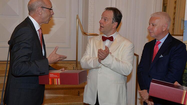 Walter Schweinsberg, Sakari Oramo und Paul Hughes. Foto: Rinklef