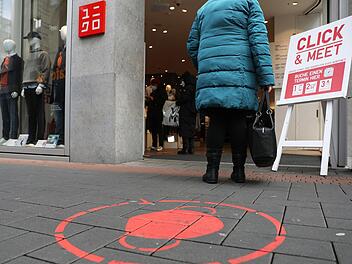 Der Handel in der Stadt und im Landkreis Coburg muss  wieder zu "Click & Meet" (Terminshopping) zurückkehren.