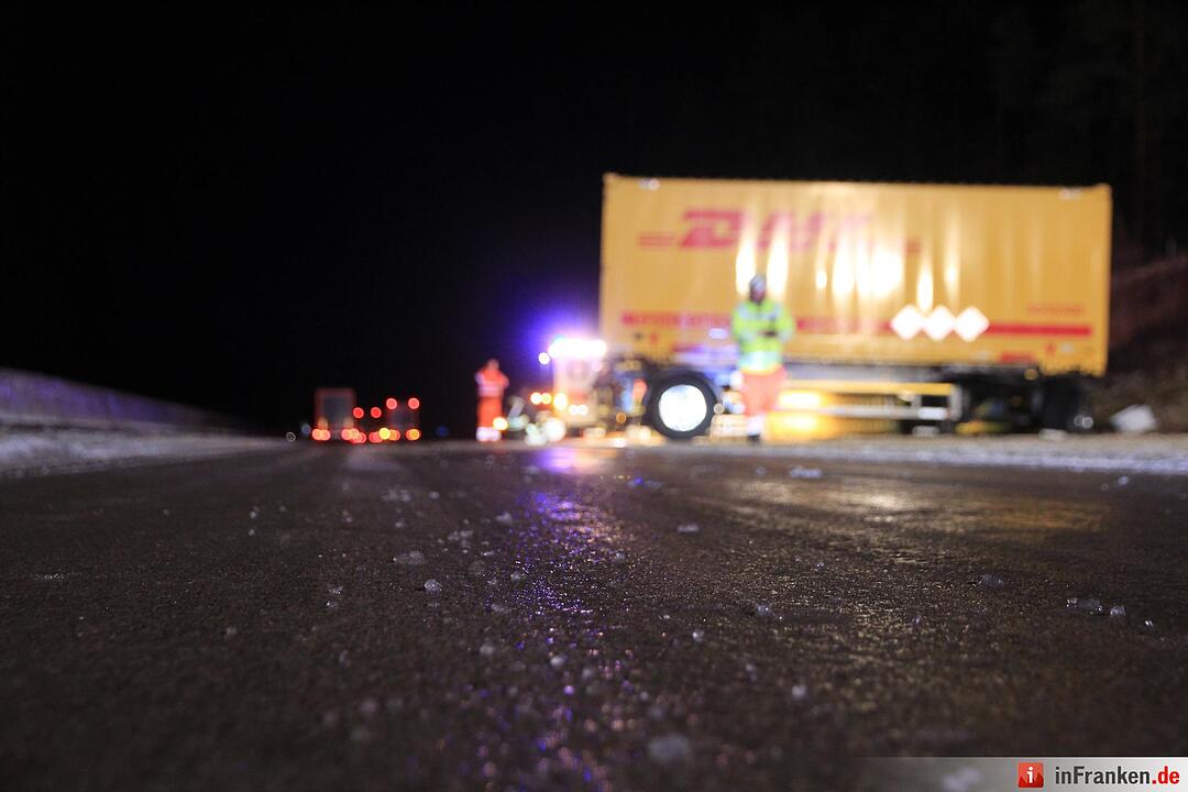 Tödliche Lasterunfall in Unterfranken: Lkw-Fahrer stirbt auf der A71