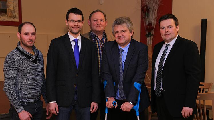 Stellvertretender Vorsitzender Markus Nützel (v.l.), der neue Geschäftsführer Markus Heckmann, vlf-Vorstandsmitglied Arnulf Koy, der ehemalige Geschäftsführer Reinhold Wunder und vlf-Vorsitzender Jörg Porisch._Foto: Franz Galster