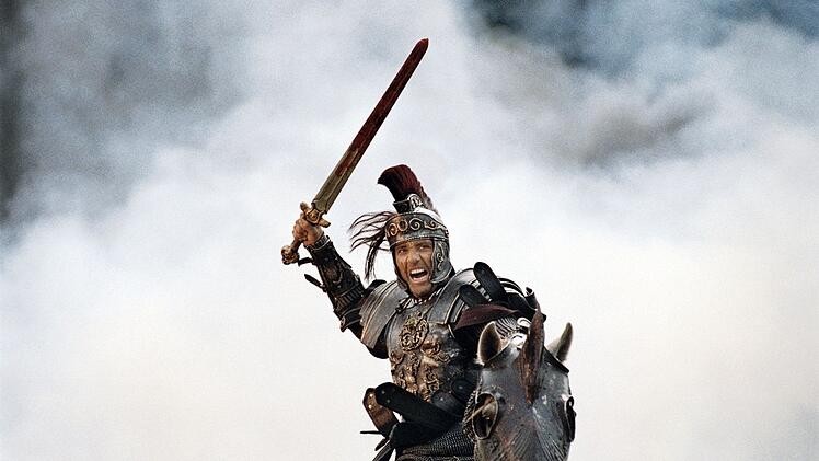 Mit aller Macht verteidigt Arthur (Clive Owen) Britannien gegen die Armee der Sachsen.