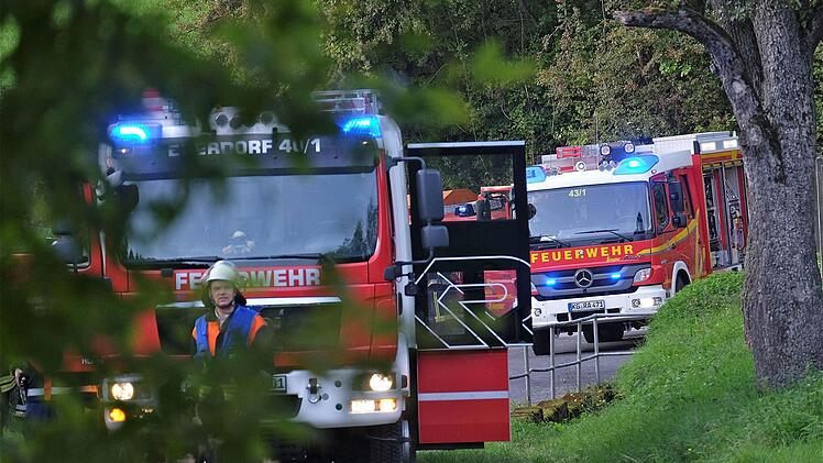 Eindrücke von der Feuerwehrübung in Sulzthal. Foto: Gerd Schaar