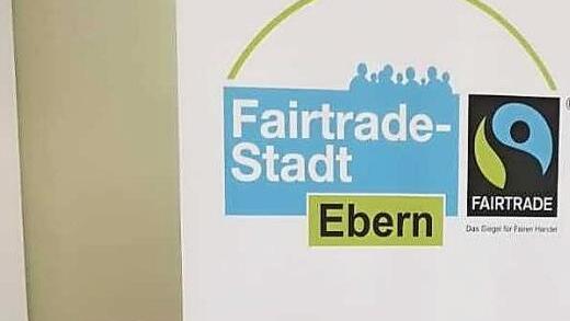 Bürgermeister Jürgen Hennemann hat die Resolution "Kommunen für ein starkes Lieferkettengesetz in Deutschland" für die Stadt Ebern unterzeichnet.