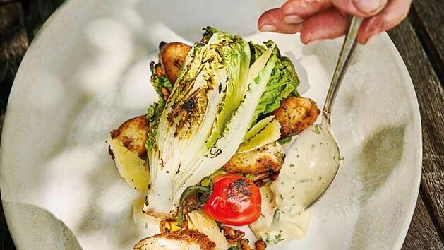 caesar-salat-vom-grill.jpg