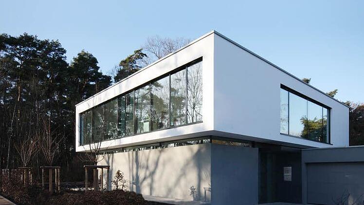 Einfamilienhaus am Waldrand, Uttenreuth. Architektur: biefang/pemsel Architekten, Nürnberg. Besichtigung: Samstag 10 bis 12 und 14 bis 16 Uhr, Rotkehlchenweg 4.  Foto: Dagmar Pemsel