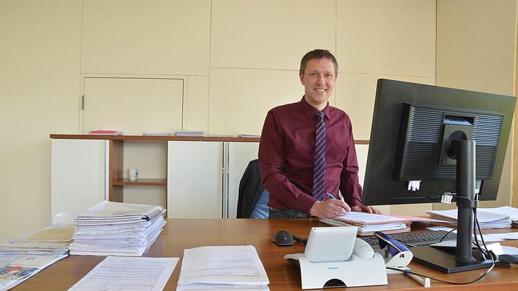 Marco Steiner von den Freien Wählern ist seit drei Jahren Bürgermeister von Rödental. Foto: Rainer Lutz