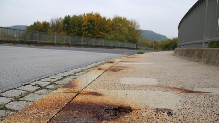 Braune Rostflecken vor der Reparatur. Thomas Malz