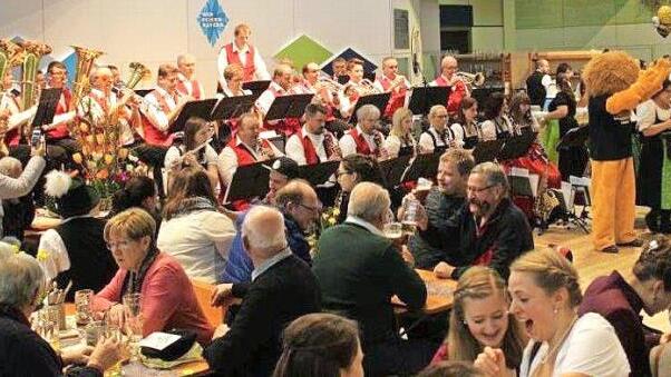 Einen starken Auftritt hatte die Schorgasttaler Blasmusik auf der Gr&uuml;nen Woche in Berlin. Foto: privat