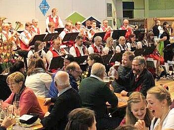 Einen starken Auftritt hatte die Schorgasttaler Blasmusik auf der Gr&uuml;nen Woche in Berlin. Foto: privat