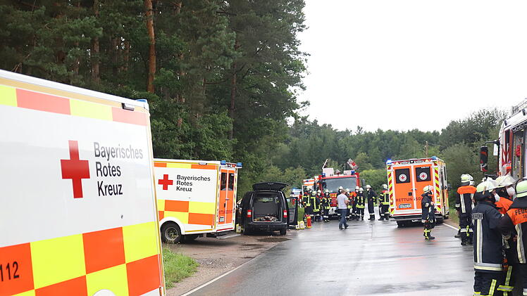 Mehrere Verletzte bei Verkehrsunfall