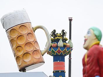 Aufbau Volksfest Cannstatter Wasen