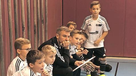 Die Nachwuchstalente aus den St&uuml;tzpunkten spielten beim Sichtungsturnier in Ebern in gemischten Mannschaften.  Foto: Michael Kotterba