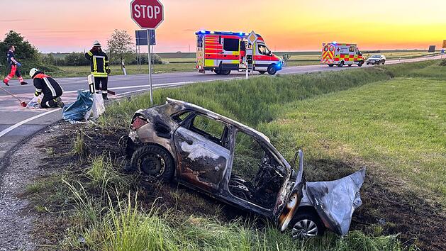 Mehrere Schwerverletzte nach Unfall: Zwei Hubschrauber auf B13 im Einsatz