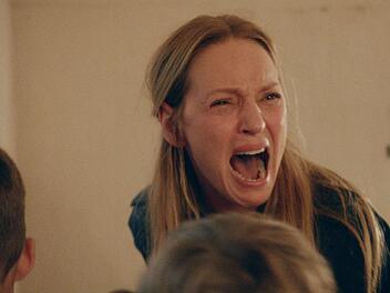 Uma Thurman zeigt eine fantastische Leistung als Mrs. H.