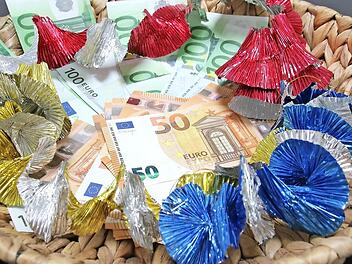 Ein reines Geschenk ist die Stabilisierungshilfe nicht, die die Stadt Münnerstadt bekommen hat. Die Regierung schreibt ganz genau vor, wofür das Geld verwendet werden darf.  Foto: Thomas Malz