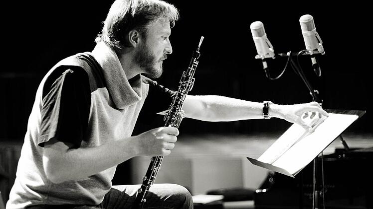 Am 26. September 2015 spielt Albrecht Mayer in Bad Brückenau. Foto: Ben Ealovega